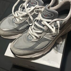 New Balance Men's Gray 990